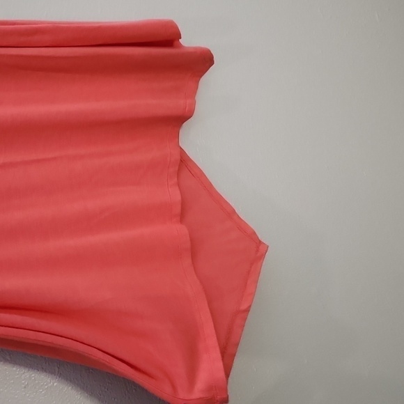 Fever WOMANS CORAL OPEN SHOLDER lONG FLOWY TOP SZ MEDIUM - Picture 6 of 7